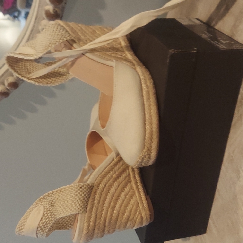BRAND NEW! JCREW neutral wedges 7